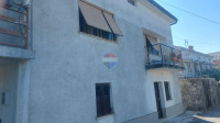 Saršoni - samostojeća kuća
