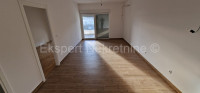 Seget Donji,1-soban stan 58 m2 u novogradnji,230 m od plaže,parking