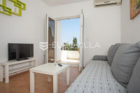 Trogir, Seget Vranjic, dvosoban apartman za dugoročan najam