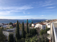 Selce - velika kuća sa velikom okućnicom