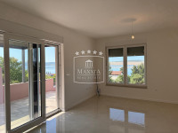 Seline - NOVOGRADNJA ap. prizemlje sa pogledom na more i vrtom! 277650