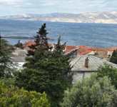 SENJ, KUĆA BLIZU PLAŽE, PREDIVAN POGLED!