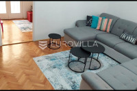 Senj, trosobni stan od 57 m² u strogom centru