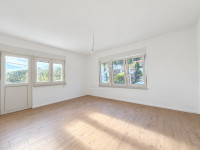 Šestine, 3S, 81m2, balkon, pogled, novoadaptiran