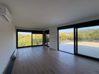 ŠESTINE, DEDIĆI - ATKRAKTIVAN PENTHOUSE 162,88 m2