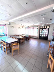 Sesvete,opremljen restoran i skladište cca 300m2 s 10 parkinga+garaža