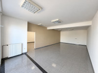 SESVETE – POSLOVNI PROSTORI S PARKINGOM (270m2)