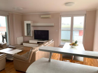 Sesvete, Kobiljak-prostran peterosoban stan za najam