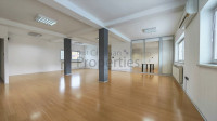 Sesvete (Popovec) - Poslovni objekt od 3 etaže s liftom ukupno 820 m²