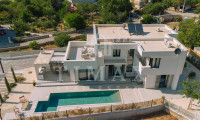 Šibenik - Bilice, Luksuzna villa s bazenom