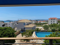 Šibenik, Brodarica - Vila s bazenom i pogledom na more