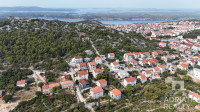 Šibenik, građevinsko zemljište pravilnog oblika, 518 m2