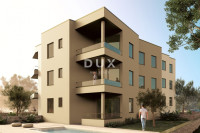 ŠIBENIK, TRIBUNJ – Luksuzni stan s bazenom u novogradnji