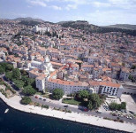Šibenik - Varoš, trosoban s dnevnim, 96 m2