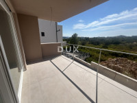 Vodice, dvosoban stan 96 m², 500 m od mora, 2 park. mjesta