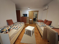 SIGEČICA, DVOSOBAN STAN - 55 m2 - LOĐA