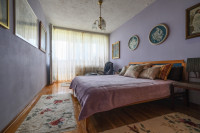 SIGET, 3-SOBAN STAN S LOGGIOM U POZNATOJ ZGRADI***BEZ PROVIZIJE!***