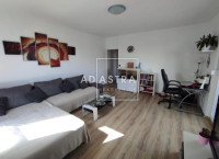 Šijana, renovirani dvosobni stan, 7. kat, lift