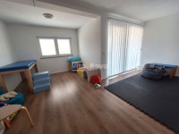 SINJORETOVO, 1. KAT, ZA TIHU DJELATNOST, NOVOGRADNJA!