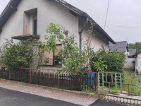 SISAK - Obiteljska kuća za renovaciju