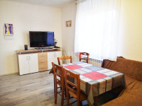 ŠKRLJEVO, za radnike, 90 m2, 3S+DB, po osobi 200€ + režije