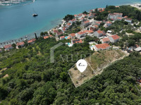 SLANO - Građevinsko zemljište sa panoramskim pogledom na more (540 m²)