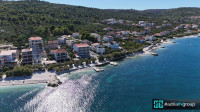 Slatine, APARTMANSKA KUĆA / POGLED / 100m od plaže / Čitaj opis