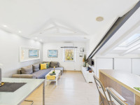 Slavoluk Sergijevaca, Pula - cijela etaža, dva stana, 97 m2