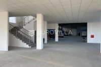 Slavonski Brod, industrijska zona, poslovna zgrada 1.350 m², blizina a
