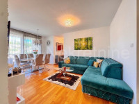 Solin, najam trosobnog stana s garažom, dugoročno