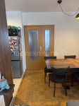 SOLIN - Trosoban stan 67 m² s vrtom