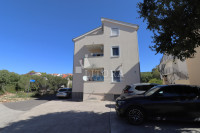 Sovlje - Tribunj 1-soban apartman u prizemlju 37,89 m2, samo 450 m do