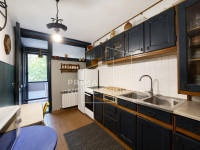 Špansko, dvoipolsoban stan s dvije lođe, 64 m2