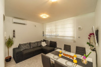 Spinut, trosoban, dugoročno