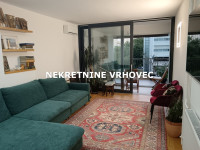 SPLIT 3 - DVOETAŽNI STAN - duži najam
