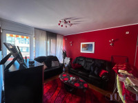 Split 3, prostrani dvosobni stan, 81 m2, južne orijetacije