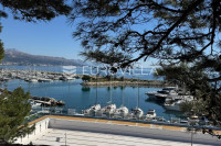 Split, atraktivno građevinsko zemljište u R1 zoni, 1.red do mora