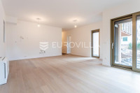 Split, blizina centra, dvosoban stan s velikim, predivnim vrtom