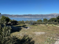 SPLIT (ČIOVO) GRAĐ. ZEMLJIŠTE BLIZU MORA PRODAJA