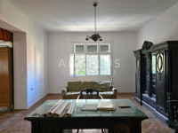 Split, Dobri - zakup peterosobnog stana za uredske potrebe