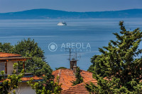 Split, Firule - Dvosoban stan s pogledom na more, 100 m2