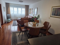 SPLIT FIRULE LUX STAN 80 M2 S POGLEDOM NA MORE