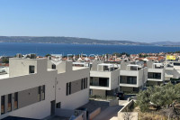 Split, Kaštel Sućurac, V9, dvojna luksuzna vila s pogledom na more