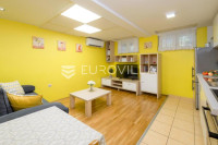 Split, Lučac, lijepo uređen jednosoban stan za najam od 1.10. do 1.6.