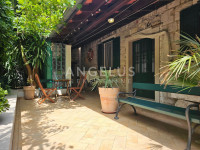 Split, Manuš - tradicionalna dalmatinska kamena kuća