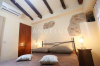 Split, Varoš - renovirana kamena kuća u blizini Rive