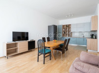Split, Žnjan, 4S+DB, 180m2, dugoročno