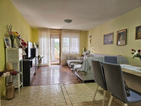 Split, Žnjan - četverosoban stan 115 m2 PRODAJA