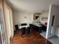 Split, Žnjan, trosobni stan, 51,75 m², najam
