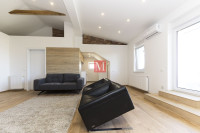 Srebrnjak-prekrasan, novouređen 3s penthouse s terasom & pogledom